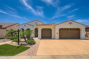 16729 W ALVARADO DR, GOODYEAR, AZ