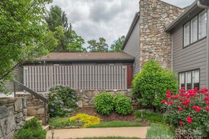 514 CROWFIELDS LN, ASHEVILLE, NC