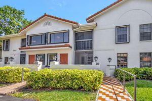9680 SILLS DR 102, BOYNTON BEACH, FL