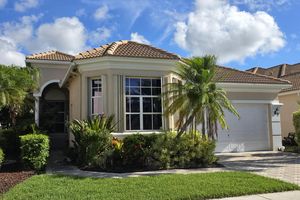 6935 FAIRWAY LAKES DR, BOYNTON BEACH, FL