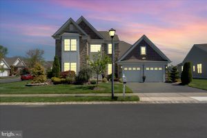 1 BALLYBUNION DR, MONROE TWP, NJ