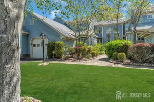 36 CANTERBURY DR D, MONROE, NJ