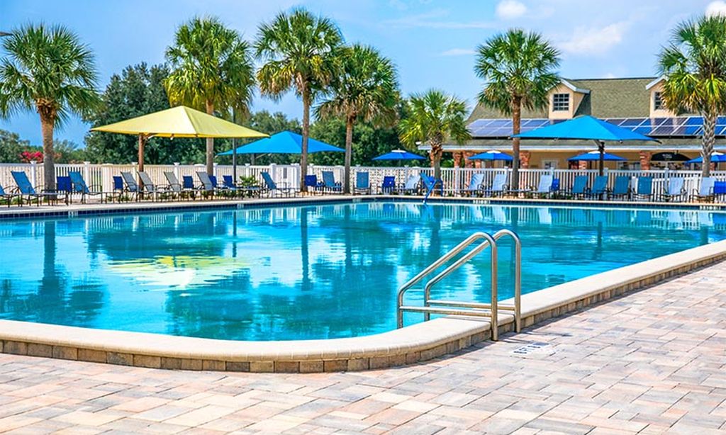 4 Outdoor Pools & Spas