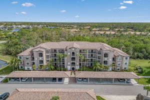 9834 GIAVENO CIR 1725, NAPLES, FL