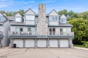 66 GORDON WAY, ROXBURY TWP, NJ
