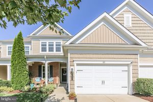 183 LONG POINT DR, FREDERICKSBURG, VA