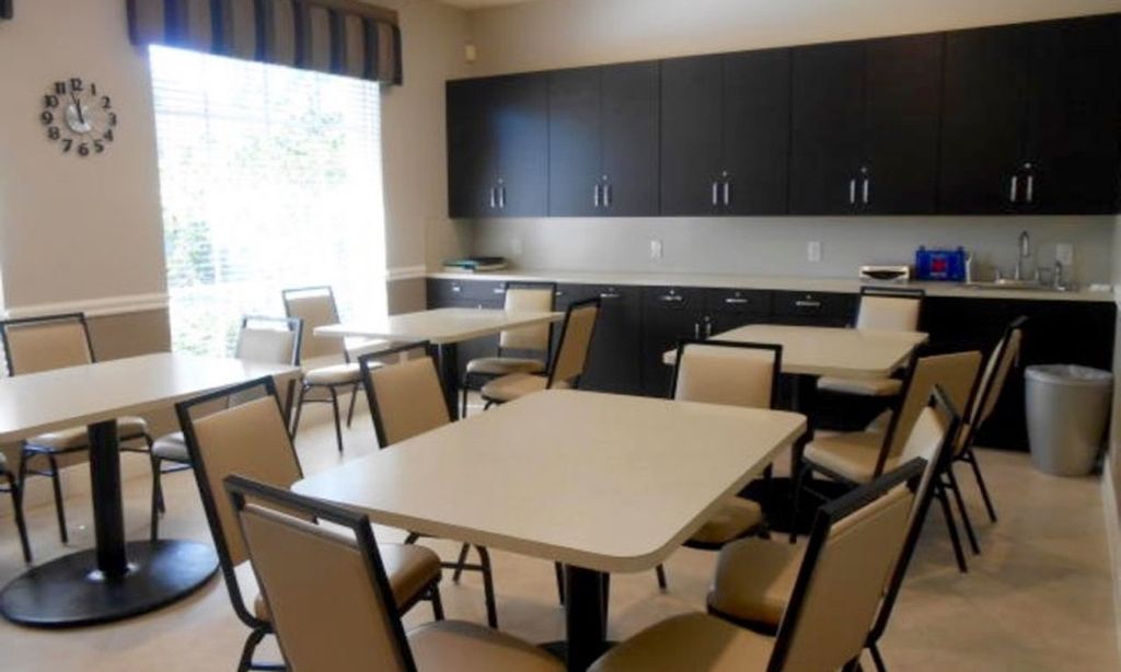 Arts & Crafts Studio