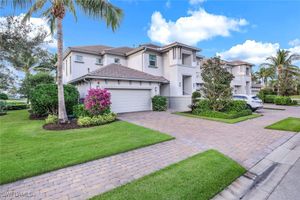 8050 SIGNATURE CLUB CIR UNIT 101, NAPLES, FL