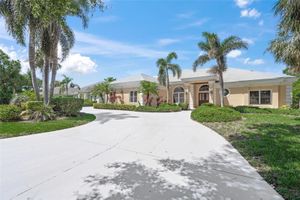 8 DOMINICA DR, ENGLEWOOD, FL