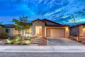13 STONE YUCCA CT, HENDERSON, NV