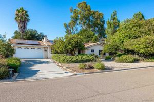 10506 MOON VIEW WAY, ESCONDIDO, CA