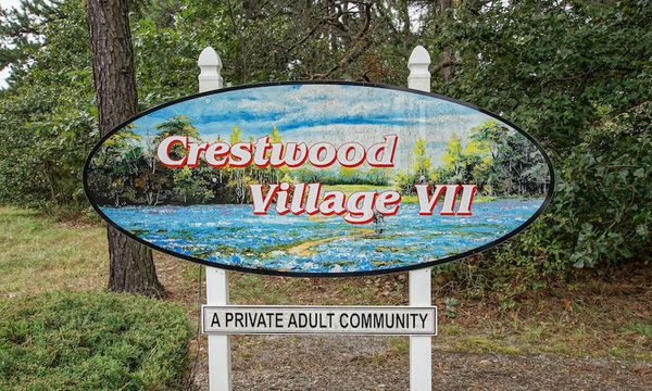 Crestwood Village 7
