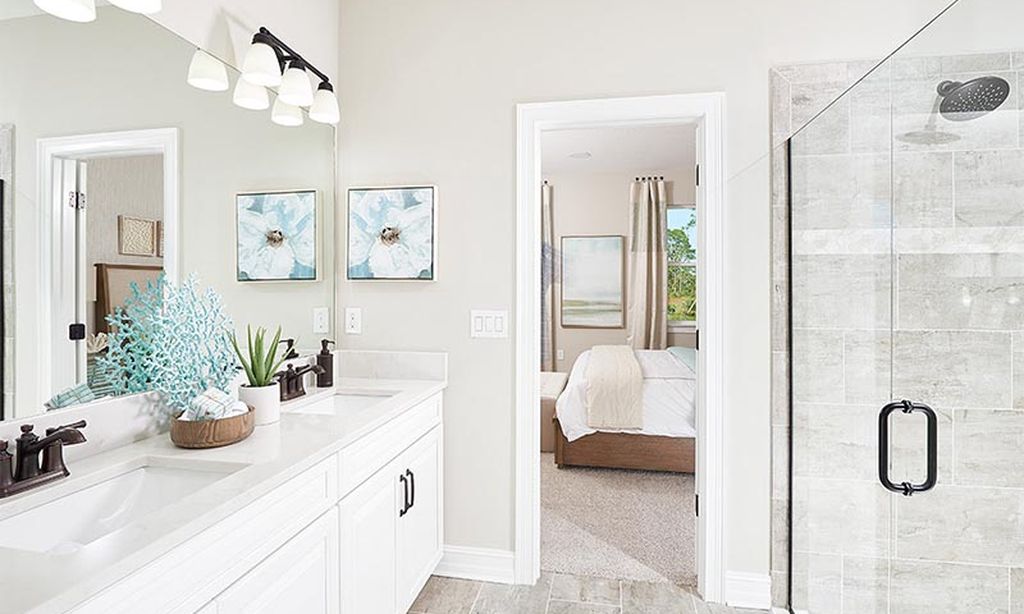 Model Master Bath