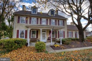 125 JOE DELGROSSO DR, GARNET VALLEY, PA