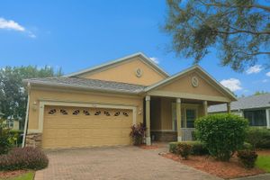 108 CRESCENT MOON DR, GROVELAND, FL