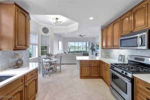 3695 MONTREUX LN 101, NAPLES, FL