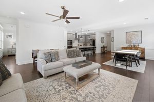 209 FLORAL VALLEY DR, WOODSTOCK, GA
