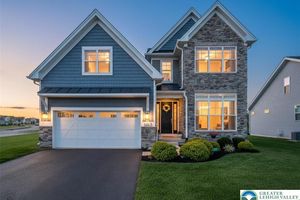 6827 SYCAMORE DR, BATH, PA