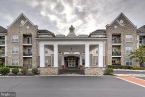 100 MIDDLESEX BLVD 211, PLAINSBORO, NJ