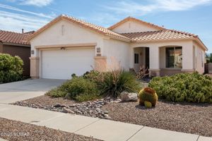 9454 N WHISPERING SHADOWS WAY, TUCSON, AZ