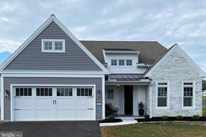 1204 MOSAIC DR # 409, LEBANON, PA