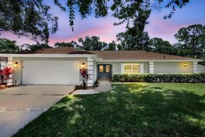 8003 CONSERVATORY DR, SARASOTA, FL