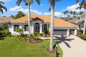 11290 COMPASS POINT DR, FORT MYERS, FL