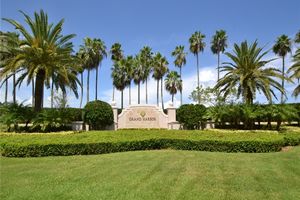 5520 N HARBOR VILLAGE DR APT 205, VERO BEACH, FL