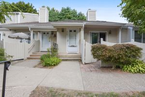 372 LAKEVIEW DR # 372, SOUTHINGTON, CT