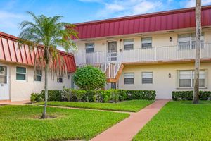 12016 GREENWAY CIR S APT 203, ROYAL PALM BEACH, FL