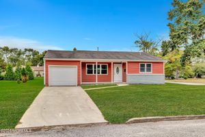44 CHANCELLOR CT, TOMS RIVER, NJ