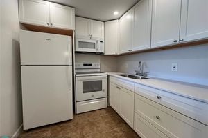 150 VENTNOR J # 150, DEERFIELD BEACH, FL