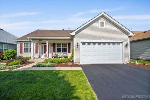 725 BOHANNON CIR, OSWEGO, IL