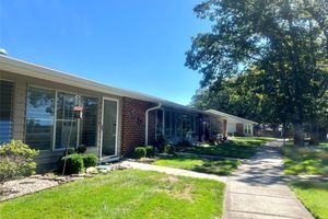 171B VENTRY CT 171B, BROOKHAVEN, NY
