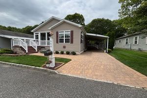 1661 OLD COUNTRY RD 540, RIVERHEAD, NY