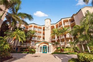 5430 EAGLES POINT CIR 202, SARASOTA, FL