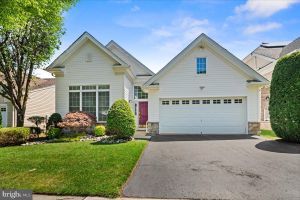 19 GALILEO DR, EAST WINDSOR, NJ