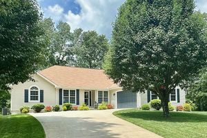 610 WESTCHESTER DR, CROSSVILLE, TN