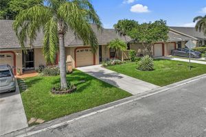7641 NW 99TH AVE, TAMARAC, FL
