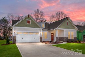 7169 CHAMBERLAIN DR, HARRISBURG, NC