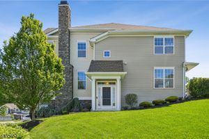 18 BLAZINGSTAR WAY, HACKETTSTOWN, NJ