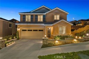 11932 STONEFIELD DR, CORONA, CA