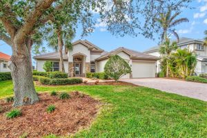 14026 ROYAL POINTE DR, PORT CHARLOTTE, FL