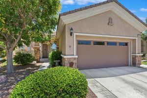 10351 LAKESHORE DR, APPLE VALLEY, CA