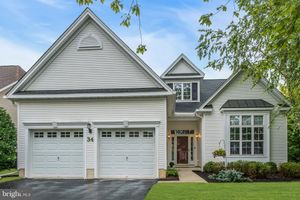 34 MONTE CARLO DR, HAMILTON, NJ