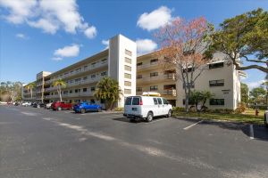6070 80TH ST N UNIT 410, ST PETERSBURG, FL