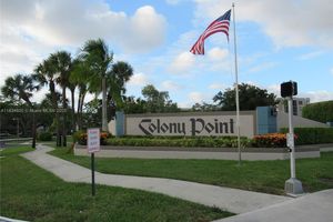 1101 COLONY POINT CIR 206, PEMBROKE PINES, FL