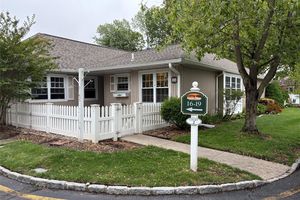 24 REVERE DR, SAYVILLE, NY