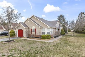 2335 LOGAN CT, TOMS RIVER, NJ