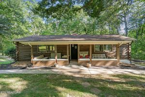 158 BRAMBLETON DR, CROSSVILLE, TN